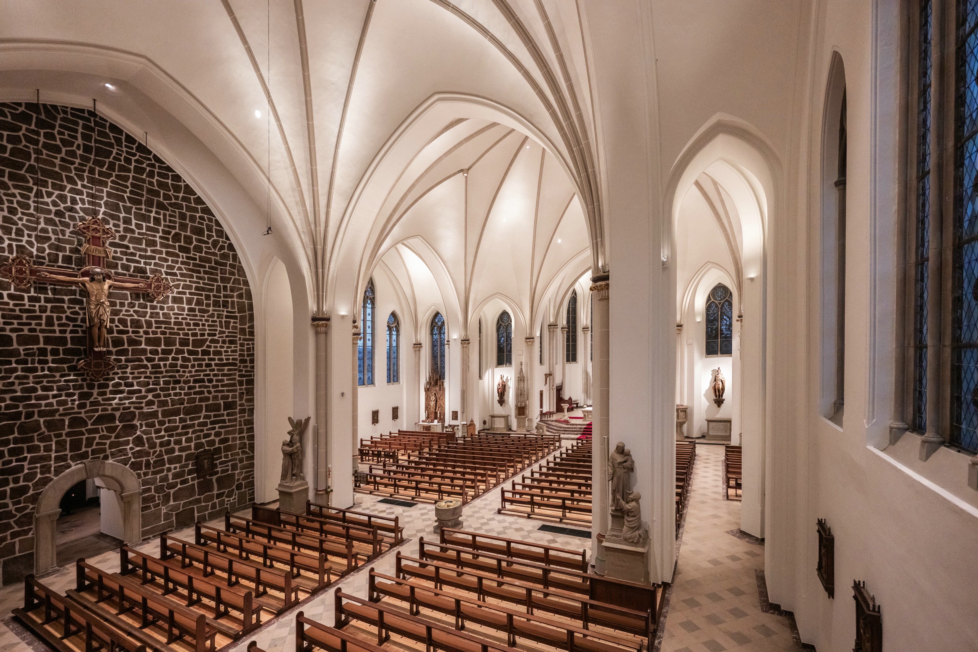 St. Viktorkirche Innenbeleuchtung