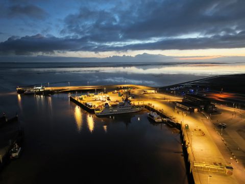 Neuharlingersiel | Fährhafen